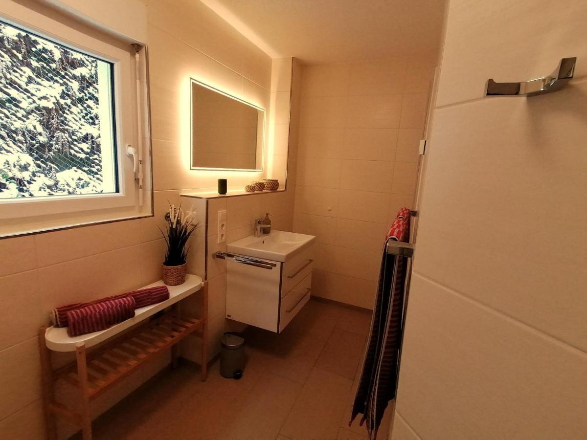 Ferienwohnung Am Wolfsweg Merzig Esterno foto