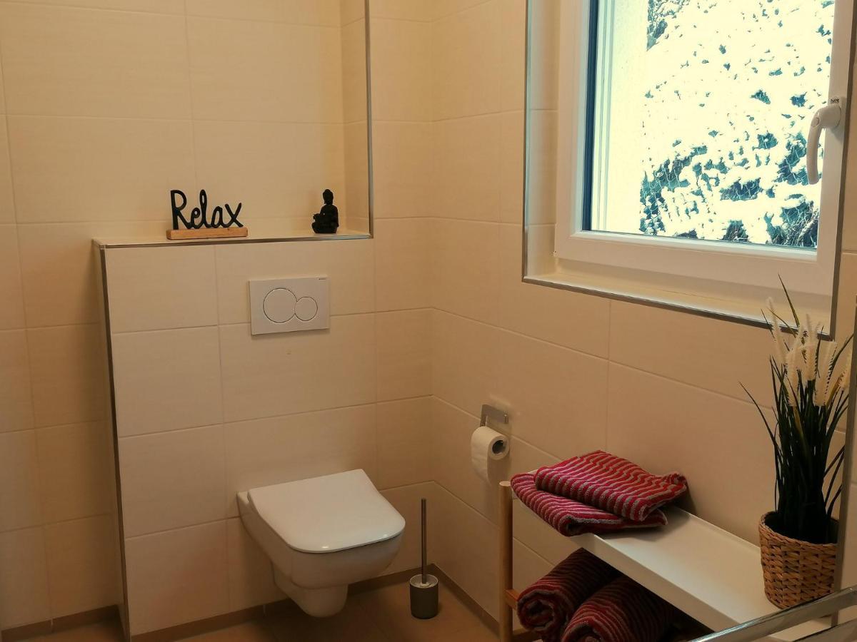 Ferienwohnung Am Wolfsweg Merzig Esterno foto